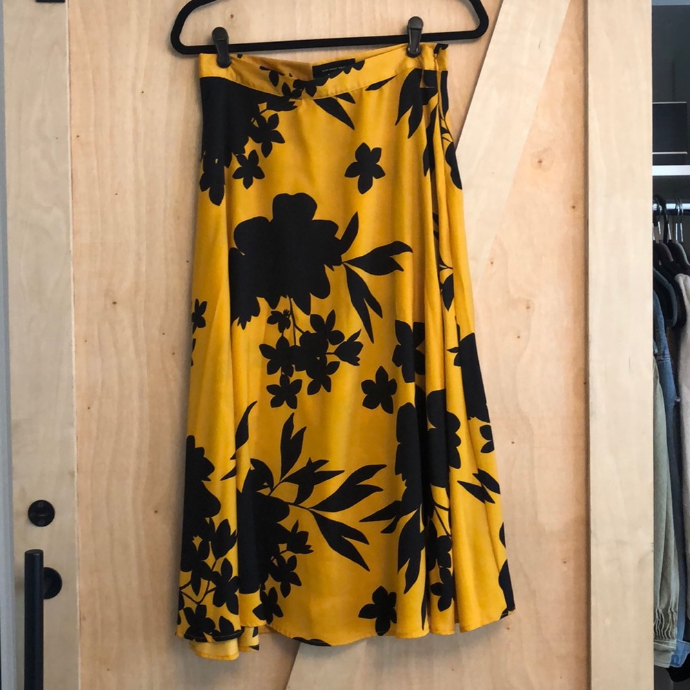 Yellow and Black Midi Skirt
